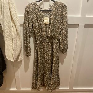 Altar’d State brand new floral midi dress